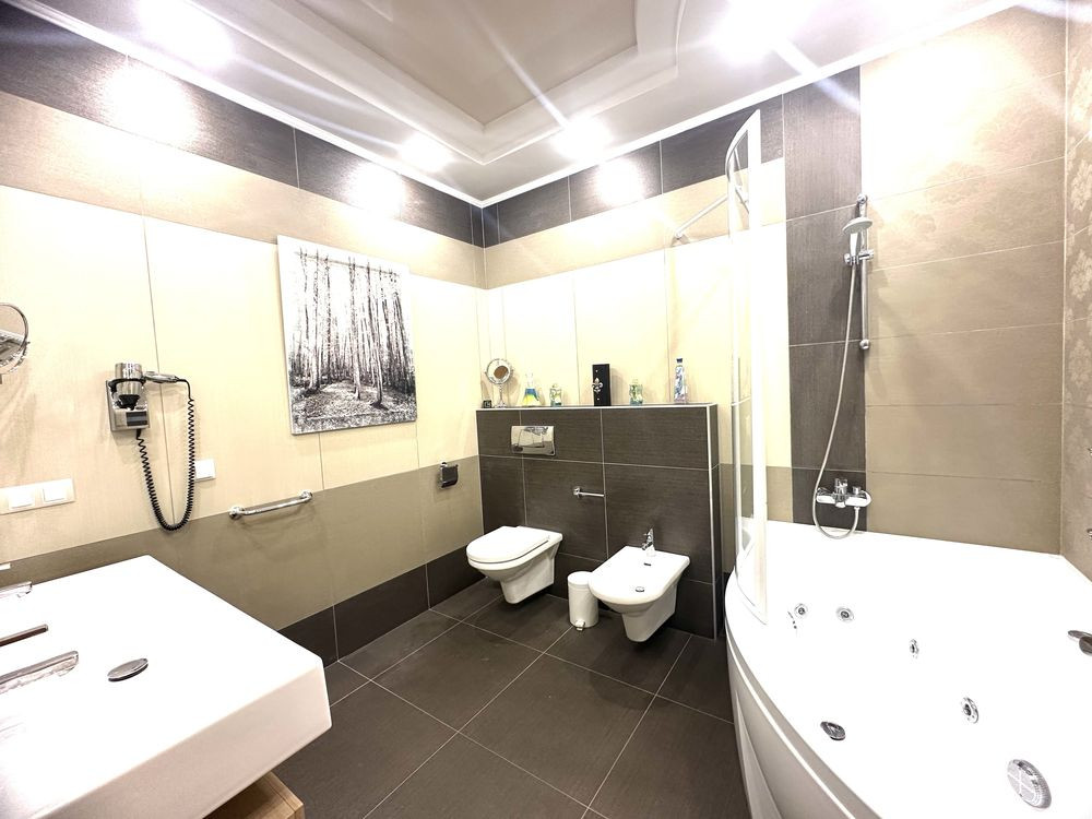 Сахарова, Стрийський парк, ближній центр Львів - зображення 8