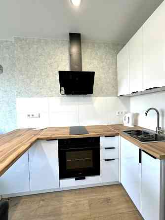 Перша здача 1-к ЖК Terracotta Вирлиця 5 хв низький поверх генератор Киев