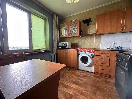 Снимите двухкомнатную квартиру на ж/м Калиновский, улица Байкальская Днепр