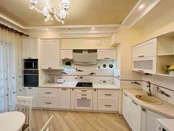 Оренда чудової квартири в новобудові по вул Кульпарківська  Садова Львов