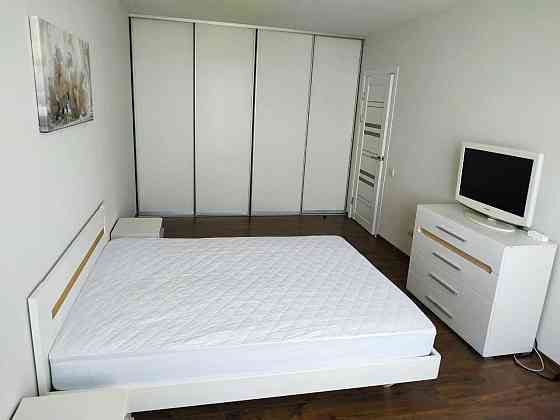 2-х кімнатна, центр, ремонт, ніхто не жив. Черкаси