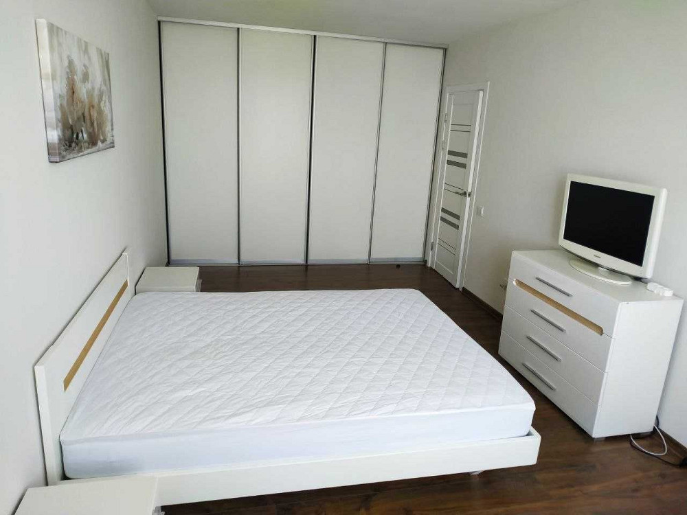 2-х кімнатна, центр, ремонт, ніхто не жив. Черкаси - зображення 6