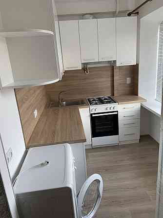 Вул. Дегтярівська, 58, 1к кв, 4/9п, 30/18/5,5 Киев