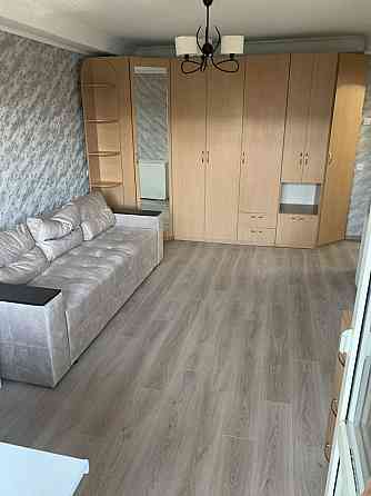 Вул. Дегтярівська, 58, 1к кв, 4/9п, 30/18/5,5 Киев