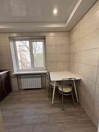 Аренда 1 к кв по Нижнеднепровской с мебелью и техникой. Запоріжжя