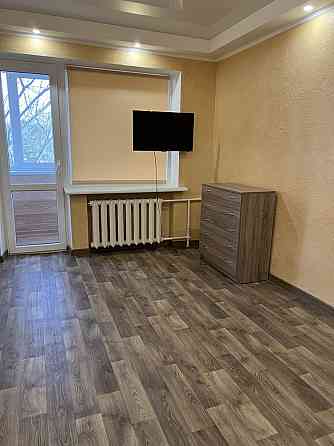 Аренда 1 к кв по Нижнеднепровской с мебелью и техникой. Запоріжжя