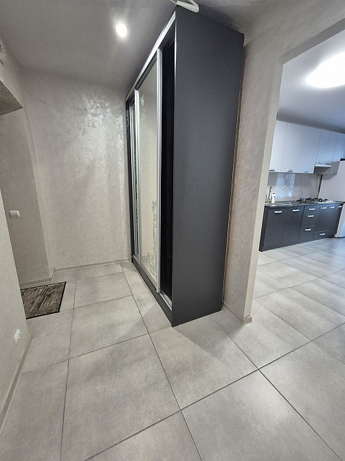 Здам чудову квартиру в жк Гранд Сіті Домбровський Житомир - изображение 8