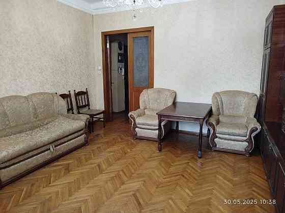 3-комнатная сталинка в Малиновском (Хаджибейском ) районе Одеса