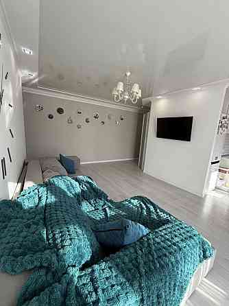 Продам квартиру з ремонтом, меблями та технікою по вул. Л. Гузара. Кропивницький