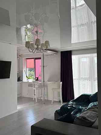 Продам квартиру з ремонтом, меблями та технікою по вул. Л. Гузара. Кропивницький