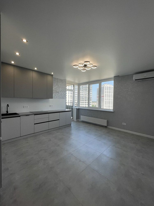 ЖК Варшавський Продаж 2к квартири Ремонт Київ - зображення 1