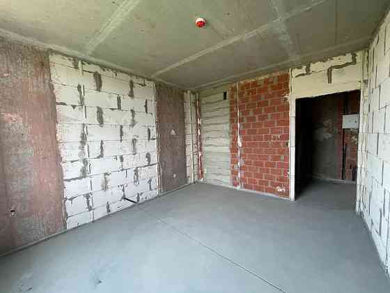 Прдажа 2х.кім.квартири, Кришталеві джерела,вул. Заболотного148В,1 сек Київ