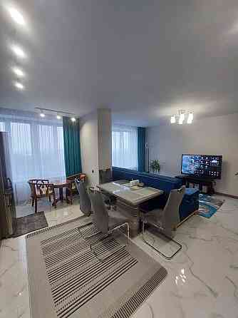 Продам неймовірну великогабаритну квартиру біля Областної лікарні. Кропивницький