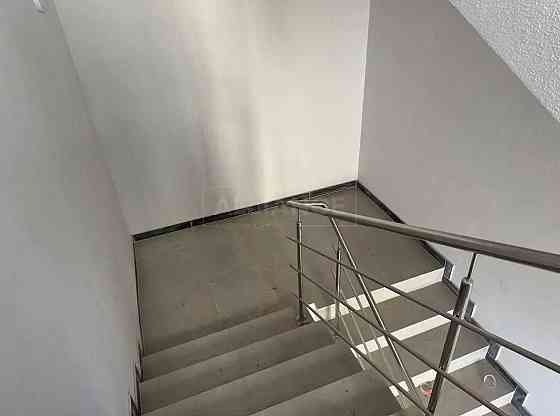 Чудова 2 км квартира з кухнею-студію і 2 окремі кімнати, 750$\м2 Ивано-Франковск