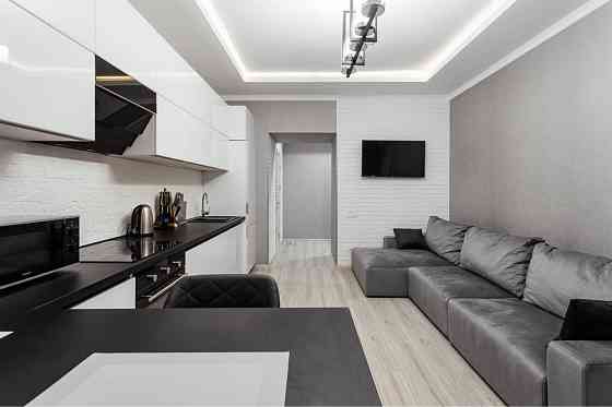 Долгосрочно новая стильная квартира 2 мин до Дерибасовская Одесса