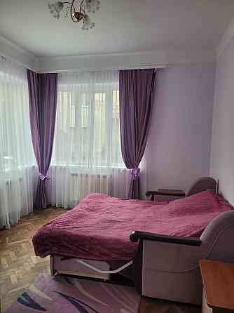 Оренда 2 км.кв.поряд Центр/Вокзал,авт.опал,кімнати окремі,місце для ав Івано-Франківськ