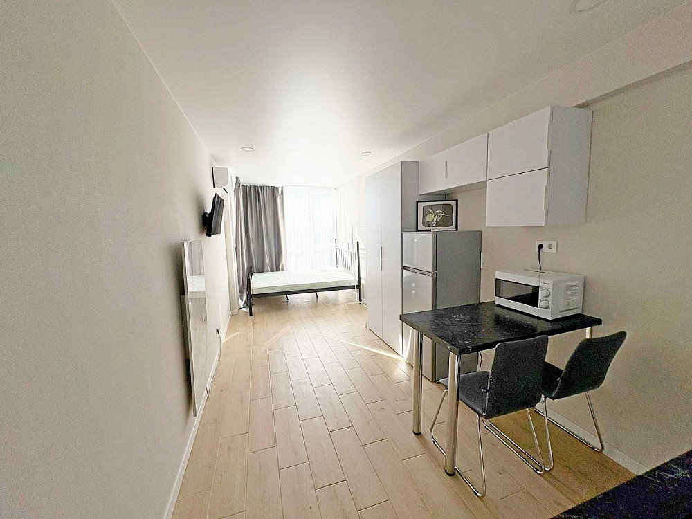 Оренда видової 1 кімнатної  ЖК 4U, Олега Мудрака (Наумова Генерала) Київ - зображення 2