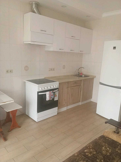 здаю 2-кімн квартиру на Позняках, вулиця Драгоманова 2б Киев - изображение 7