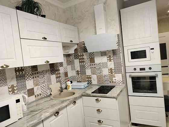 Сдам свою кв-ру На Каманина 43Жемчужина.Евродвушка Одесса