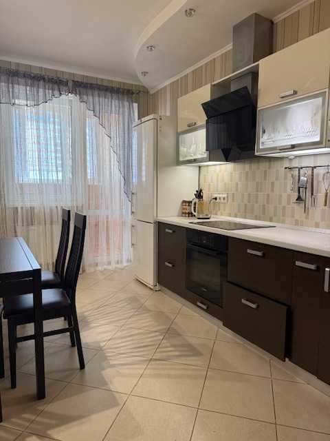 Оренда 3-к кв. ЖК ПЕРОВСЬКИЙ (Алішера Навої 69), ВЛАСНИК без комісії Київ - зображення 4