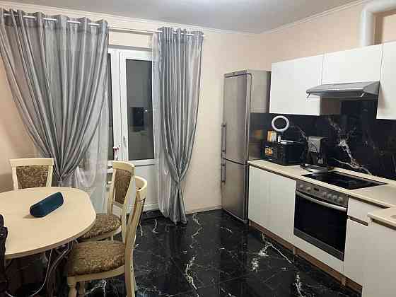 Оренда 2х кімнатої квартири м Харьківська Дарницький район Київ