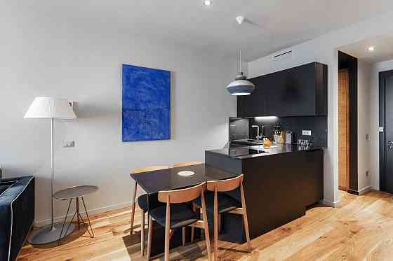 Квартира в Центре Города (Без комиссии, уборка, коммунальные вкл) Одесса