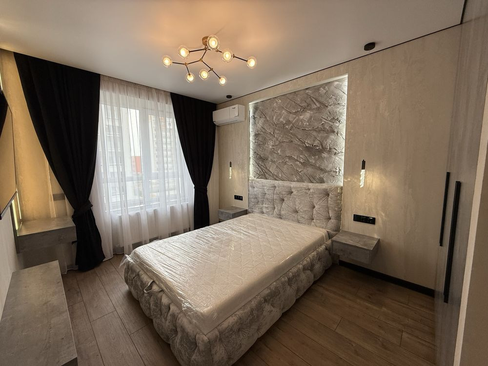 Продаж нової 2-к з дизайнерським ремонтом ! ЖК Дніпровська Брама 2 ! Слобожанське - зображення 1