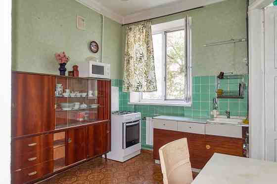 2к. 60м Подол, м. Почтовая, ул. Братская 4. (угол ул. Андреевская) Київ