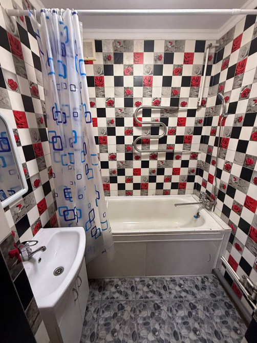 Продається затишна 2-кімнатна квартира у центрі Апостолове! Апостолове - зображення 3