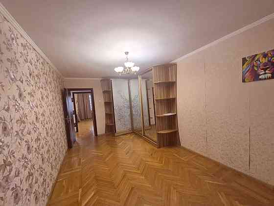 Таирова, ул.Небесной сотни/13 трамвай Одеса