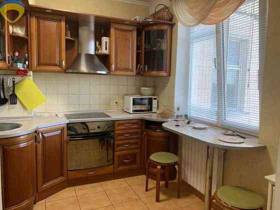 Квартира з якісним ремонтом меблями та технікою на пр.Добровольського Одеса