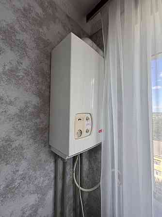 Трикімнатна квартира ( у дворі є дитячий садочок) Фастів