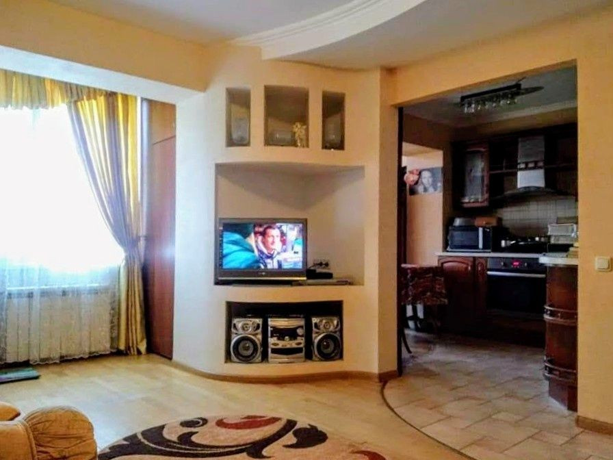 Здам довгостроково 1 кімн.студію м.Оболонь Київ - зображення 1