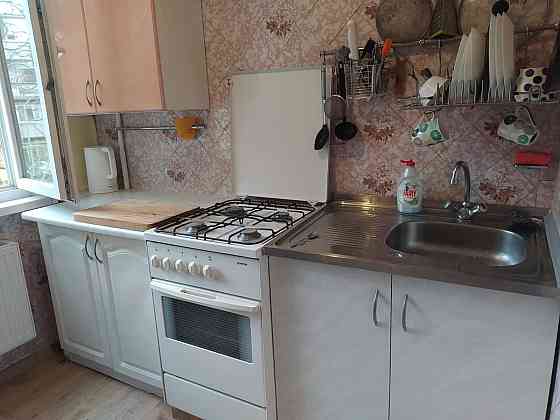 Сдам свою  однокомнатную  квартиру на Бочарова Одесса