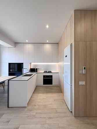 Оренда 2кім кв кухня студія + ГАРАЖ Виговського ( Вікторія Гарденс ) Львов