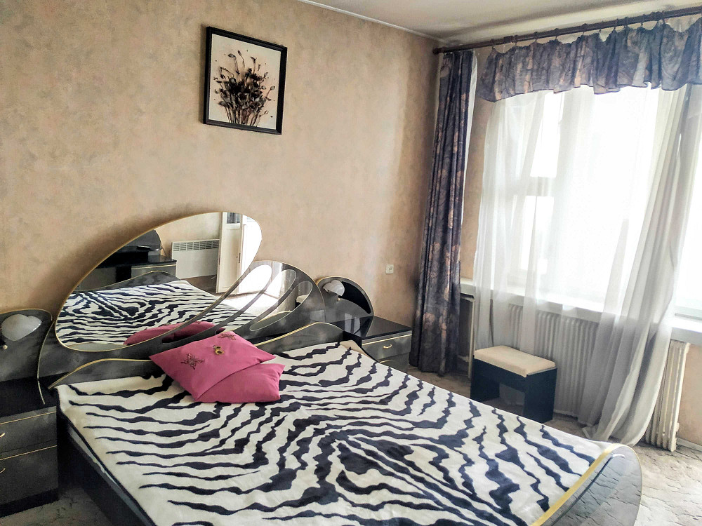 Сдам в долгосрочную аренду 3 ком кв. в совмин доме рядом с метро Дарн. Киев - изображение 4