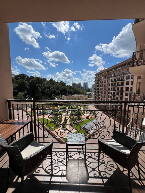 Аренда 1 комнатная квартира-студия Жемчужина 52 Липки Київ - зображення 1