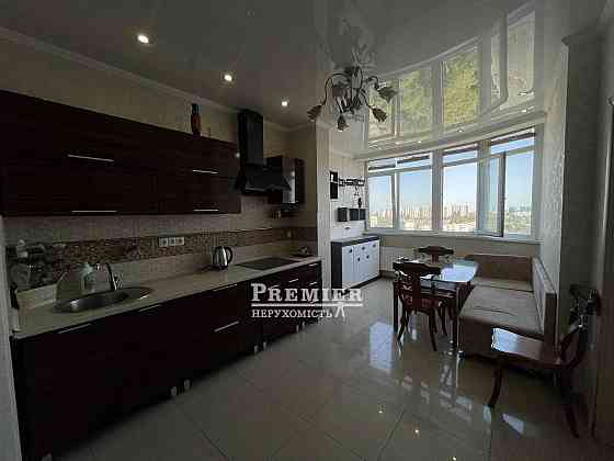 2-кімнатна квартира з видом на море та місто Одеса