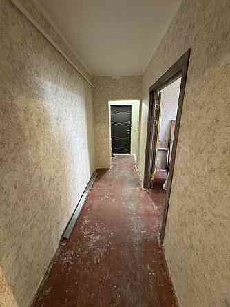 Сертифікат, постанова! Оф-2% 3к.кв з косметичним ремонтом біля школи! Ирпень