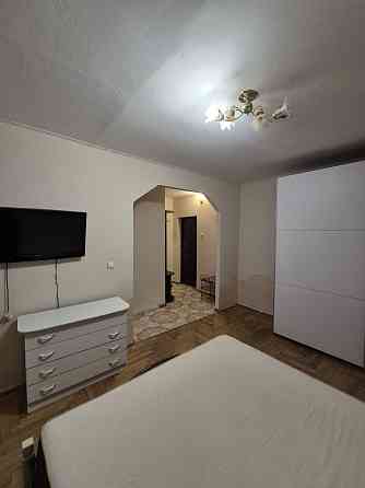 Продається  кв-ра по вул Легоцького  біля торг центру Токіо Ужгород