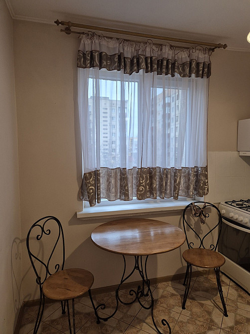 Продається  кв-ра по вул Легоцького  біля торг центру Токіо Ужгород - изображение 5