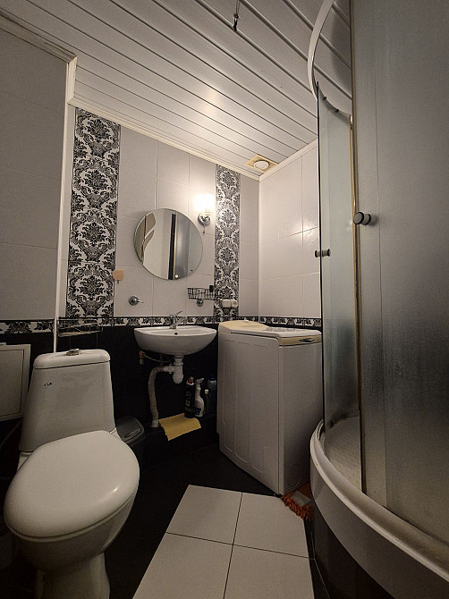 Продається  кв-ра по вул Легоцького  біля торг центру Токіо Ужгород - изображение 7