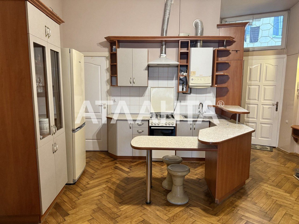 Продаж центр Галицький район інвестиція двох кімнатна фасадні вікна Львов - изображение 8