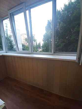 Затишна 3-кімнатна квартира в Броварах вул Грушевського 13 Бровары