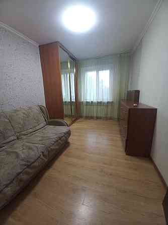 Затишна 3-кімнатна квартира в Броварах вул Грушевського 13 Бровары