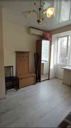 Гостинка на Левитана, 2 этаж, ремонт и мебель. Свободная. Одеса