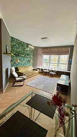 Продаж сучасної квартири в ЖК “Пори року” Київ