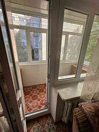 Продам 3-х кім. кв. р-н 3 школи Кам`янець-Подільський