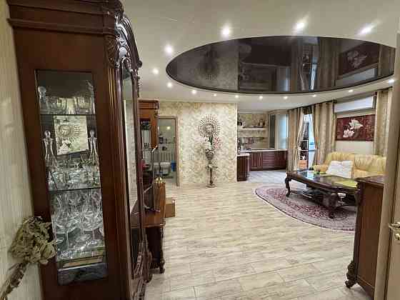 квартира новострой ЖК Сенявин 65кв.м 5/9 возле автовокзала Херсон