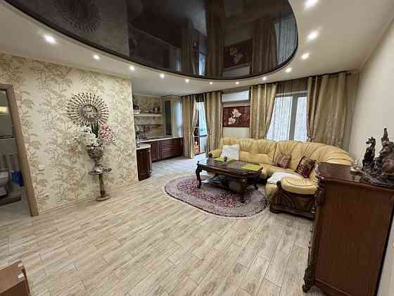 квартира новострой ЖК Сенявин 65кв.м 5/9 возле автовокзала Херсон